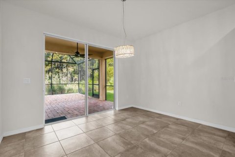 Villa ou maison à vendre à Kissimmee, Floride: 3 chambres, 158.49 m2 № 2142578 - photo 9