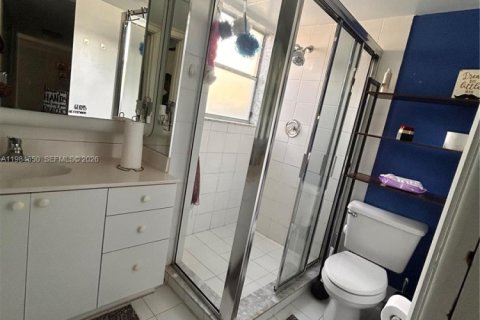 Copropriété à vendre à Tamarac, Floride: 3 chambres, 136.47 m2 № 2048654 - photo 13