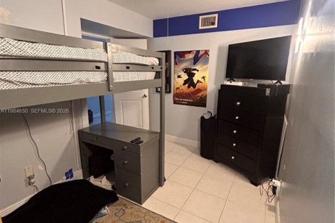 Copropriété à vendre à Tamarac, Floride: 3 chambres, 136.47 m2 № 2048654 - photo 10