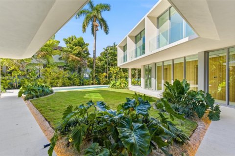Купить виллу или дом в Майами, Флорида 8 спален, 677.35м2, № 2043663 - фото 6