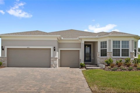 House in Mount Dora, Florida 4 bedrooms, 254.83 sq.m. № 2237871