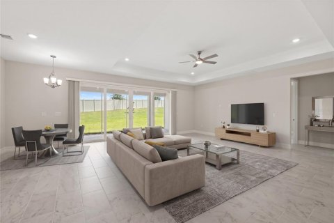 House in Mount Dora, Florida 4 bedrooms, 254.83 sq.m. № 2237871 - photo 6
