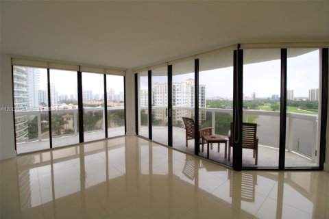 Купить кондоминиум в Авентура, Флорида 2 спальни, 124.49м2, № 2169391 - фото 7