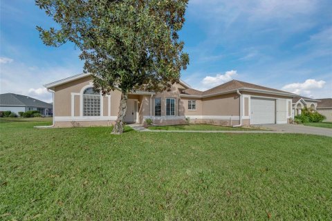 House in Ocala, Florida 2 bedrooms, 128.95 sq.m. № 1735159 - photo 4