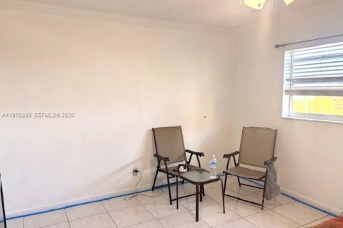 Купить кондоминиум в Холливуд, Флорида 1 спальня, 55.46м2, № 2033588 - фото 17