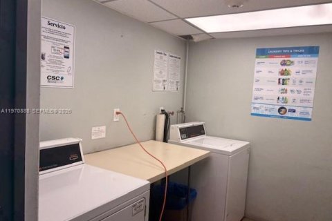 Купить кондоминиум в Холливуд, Флорида 1 спальня, 55.46м2, № 2033588 - фото 18