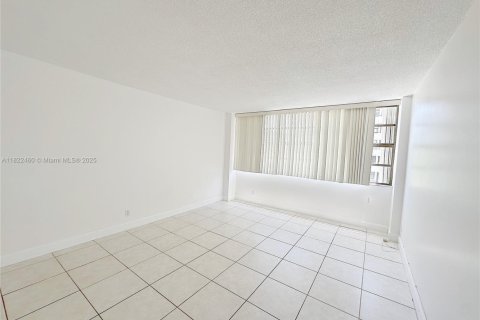 Copropriété à vendre à Key Biscayne, Floride: 2 chambres, 124.02 m2 № 1785818 - photo 7