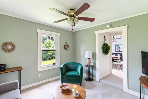 House in Tampa, Florida 2 bedrooms, 74.32 sq.m. № 2199890 - photo 4