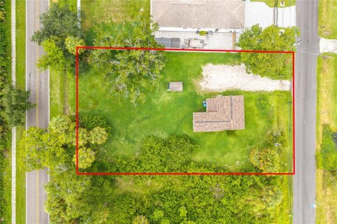 House in Tampa, Florida 2 bedrooms, 74.32 sq.m. № 2199890 - photo 30