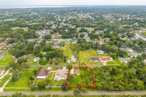 House in Tampa, Florida 2 bedrooms, 74.32 sq.m. № 2199890 - photo 27