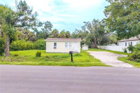 House in Tampa, Florida 2 bedrooms, 74.32 sq.m. № 2199890 - photo 14