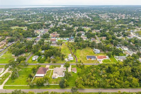 House in Tampa, Florida 2 bedrooms, 74.32 sq.m. № 2199890 - photo 17