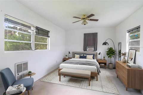 House in Tampa, Florida 2 bedrooms, 74.32 sq.m. № 2199890 - photo 10