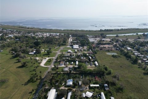 Commercial property in Okeechobee, Florida № 2248476 - photo 2