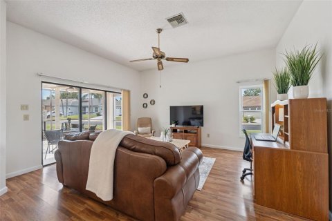Copropriété à vendre à Riverview, Floride: 2 chambres, 130.43 m2 № 1857968 - photo 8