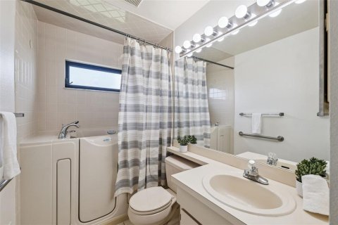 Copropriété à vendre à Riverview, Floride: 2 chambres, 130.43 m2 № 1857968 - photo 23