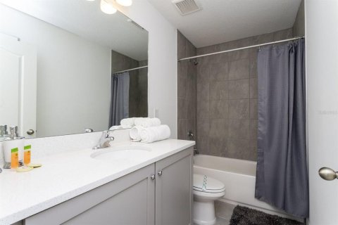 Adosado en alquiler en Davenport, Florida, 4 dormitorios, 189.43 m2 № 1869026 - foto 16