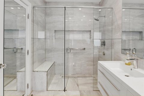 Villa ou maison à louer à Boca Raton, Floride: 5 chambres, 310.01 m2 № 2387761 - photo 19