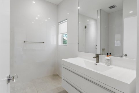Villa ou maison à louer à Boca Raton, Floride: 5 chambres, 310.01 m2 № 2387761 - photo 24