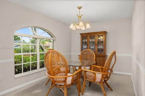 Villa ou maison à vendre à Sebring, Floride: 3 chambres, 142.7 m2 № 1897270 - photo 4