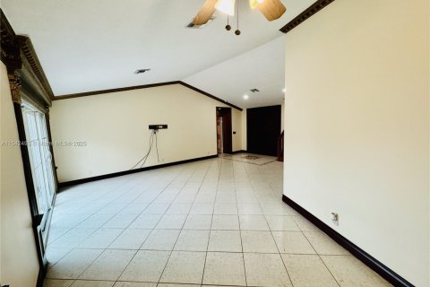 House in Sunrise, Florida 4 bedrooms, 260.31 sq.m. № 1811294 - photo 10