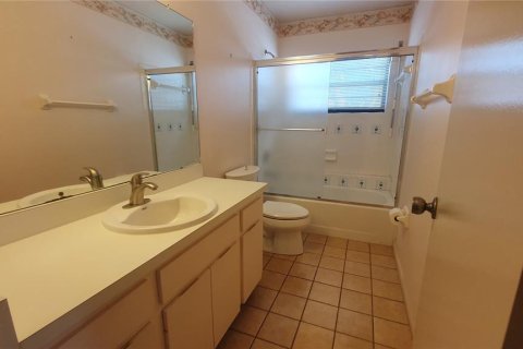 Casa en venta en Pinellas Park, Florida, 2 dormitorios, 117.43 m2 № 1618917 - foto 20