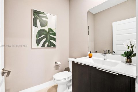 Touwnhouse à vendre à Doral, Floride: 3 chambres, 175.96 m2 № 2048687 - photo 18