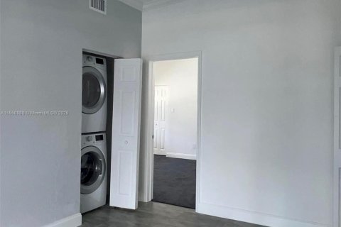 Copropriété à louer à North Miami Beach, Floride: 2 chambres, 97.55 m2 № 2013223 - photo 21