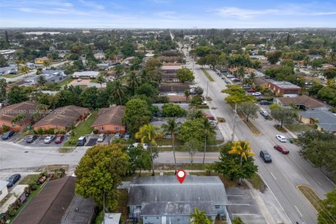 Apartamento en alquiler en Sunrise, Florida, 3 dormitorios, 92.9 m2 № 1994514 - foto 27