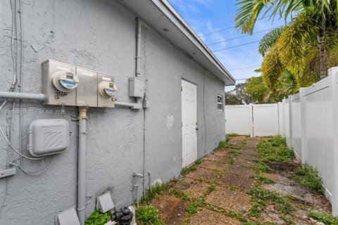 Apartamento en alquiler en Sunrise, Florida, 3 dormitorios, 92.9 m2 № 1994514 - foto 21