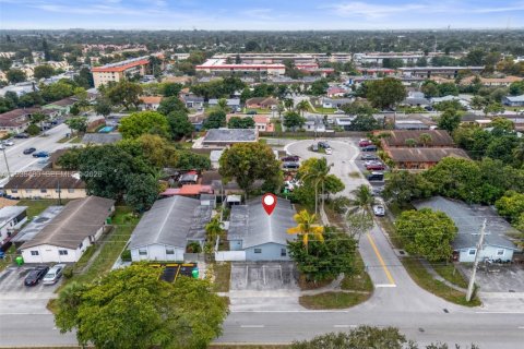 Apartamento en alquiler en Sunrise, Florida, 3 dormitorios, 92.9 m2 № 1994514 - foto 28
