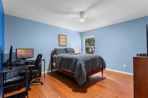 Casa en venta en Orlando, Florida, 4 dormitorios, 265.7 m2 № 1914958 - foto 15