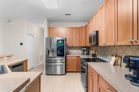Casa en venta en Orlando, Florida, 4 dormitorios, 265.7 m2 № 1914958 - foto 5
