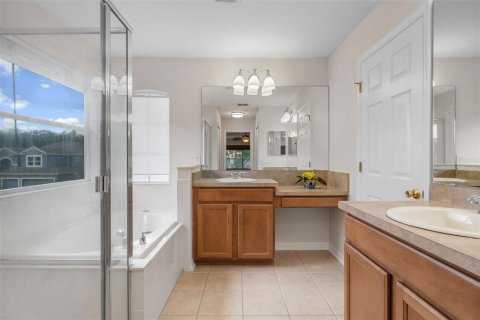 Casa en venta en Orlando, Florida, 4 dormitorios, 265.7 m2 № 1914958 - foto 13