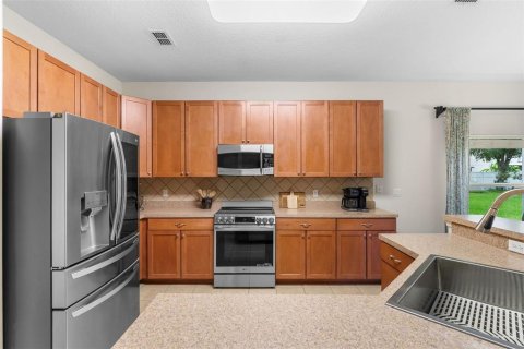 Casa en venta en Orlando, Florida, 4 dormitorios, 265.7 m2 № 1914958 - foto 6
