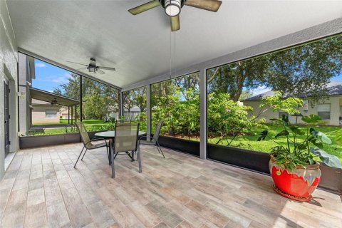 Casa en venta en Orlando, Florida, 4 dormitorios, 265.7 m2 № 1914958 - foto 22