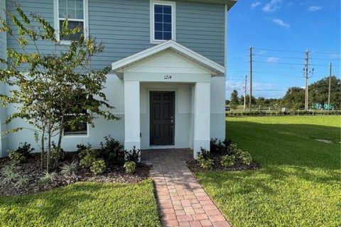 Touwnhouse à louer à Davenport, Floride: 4 chambres, 183.57 m2 № 2415072 - photo 2