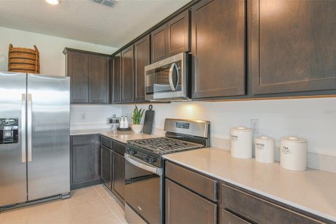 House in Parrish, Florida 5 bedrooms, 242.94 sq.m. № 2210428 - photo 6