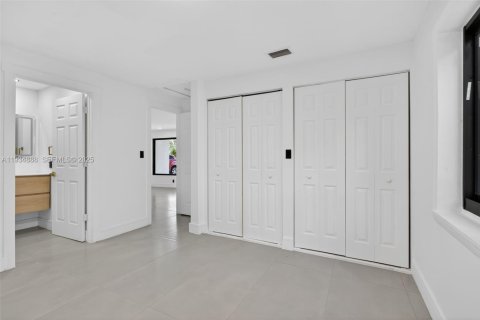 Casa en venta en Pompano Beach, Florida, 3 dormitorios, 121.61 m2 № 1992954 - foto 24