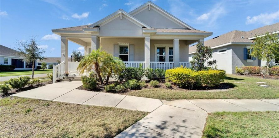 House in Apollo Beach, Florida 3 bedrooms, 205.22 sq.m. № 1527490