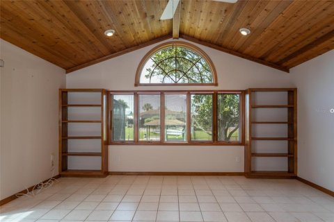 Купить виллу или дом в Палм-Кост, Флорида 7 комнат, 152.27м2, № 1910981 - фото 18
