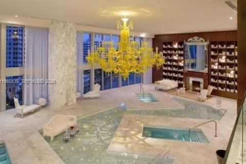 Condominio en alquiler en Miami, Florida, 50.72 m2 № 2027837 - foto 13