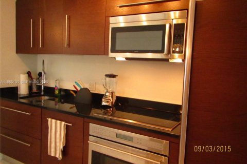 Condominio en alquiler en Miami, Florida, 50.72 m2 № 2027837 - foto 7