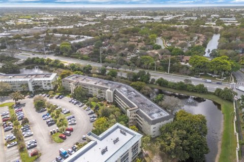 Купить кондоминиум в Коконат Крик, Флорида 2 спальни, 107.4м2, № 2050056 - фото 26