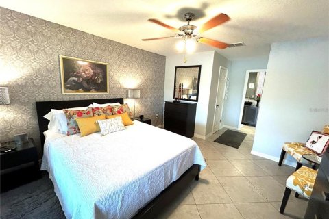 Casa en alquiler en Poinciana, Florida, 2 dormitorios, 116.87 m2 № 2280039 - foto 20