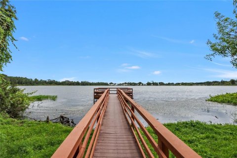 Condo in Orlando, Florida, 2 bedrooms  № 2400135 - photo 24