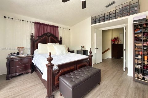 Copropriété à vendre à Miami, Floride: 3 chambres, 140.75 m2 № 1895946 - photo 15