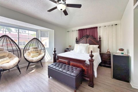 Copropriété à vendre à Miami, Floride: 3 chambres, 140.75 m2 № 1895946 - photo 14