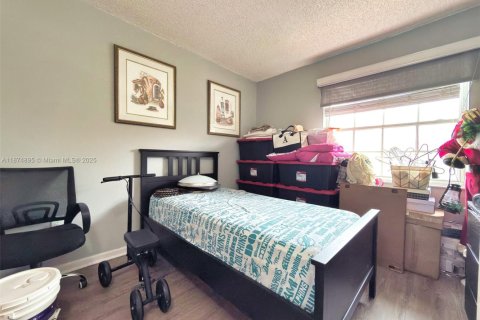 Copropriété à vendre à Miami, Floride: 3 chambres, 140.75 m2 № 1895946 - photo 20