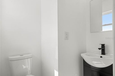 Снять в аренду таунхаус в Уиллистон, Флорида 6 комнат, 92.9м2, № 2102001 - фото 10